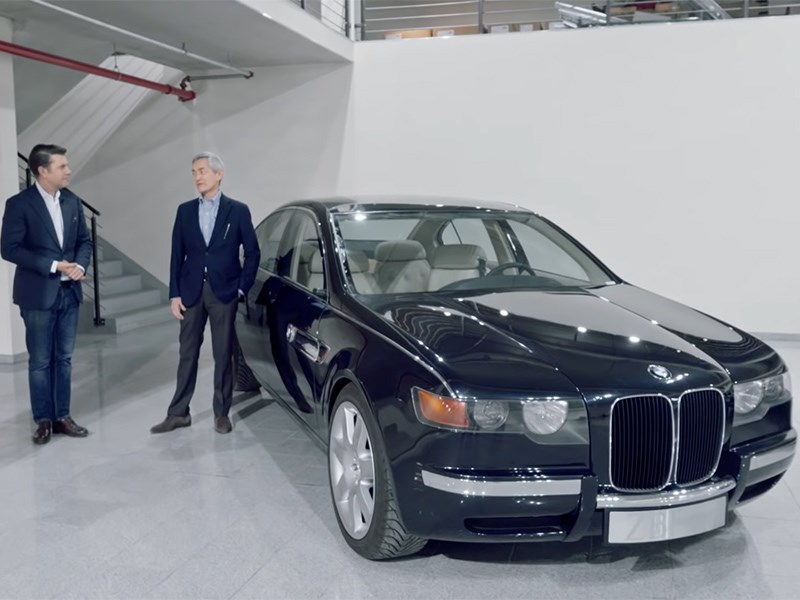 BMW показала «семерку» из девяностых
