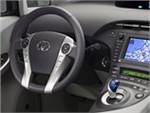 Минивэн Toyota Prius дебютирует в январе