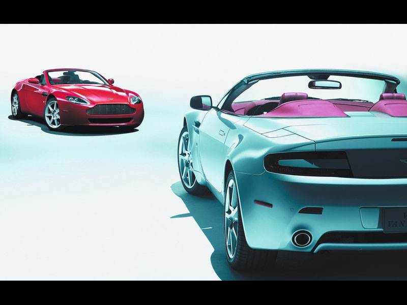 Новый Aston Martin V8 Vantage - Английская элегантность