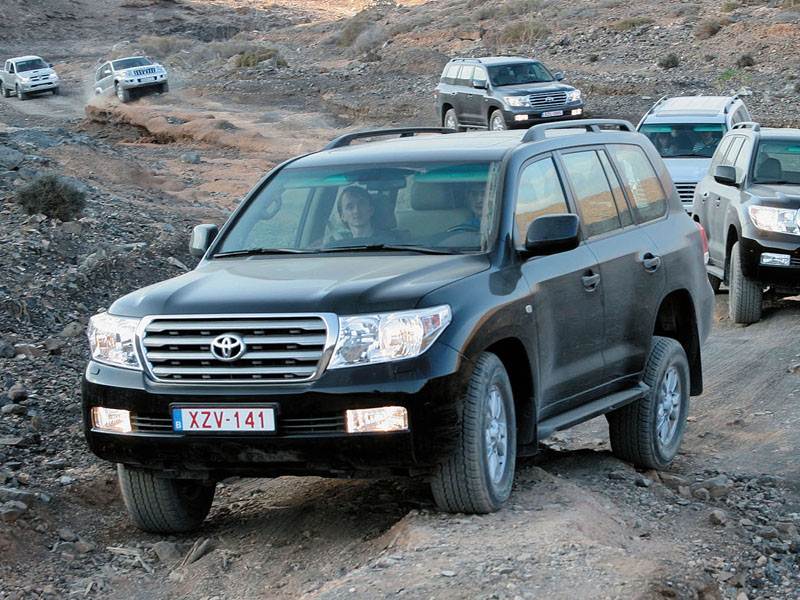 Toyota Land Cruiser 2012