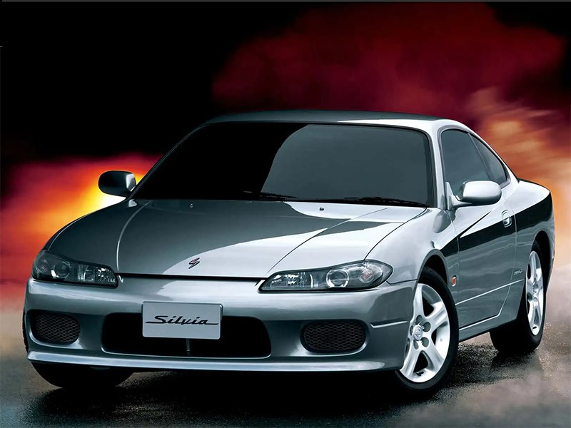 В Nissan хотят возродить модель Silvia 