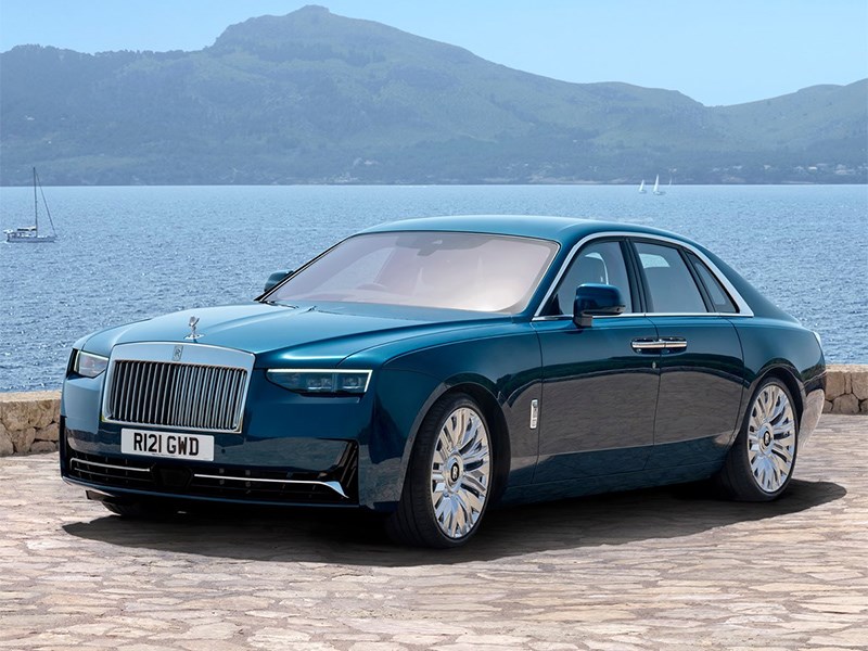 Rolls-Royce представил обновленный седан Ghost 