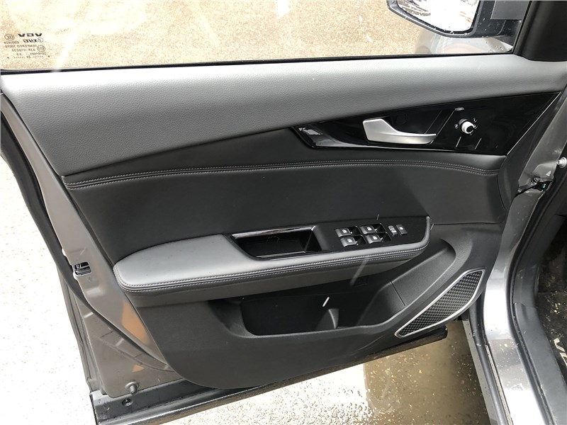VGV U70 Pro (2024) дверь