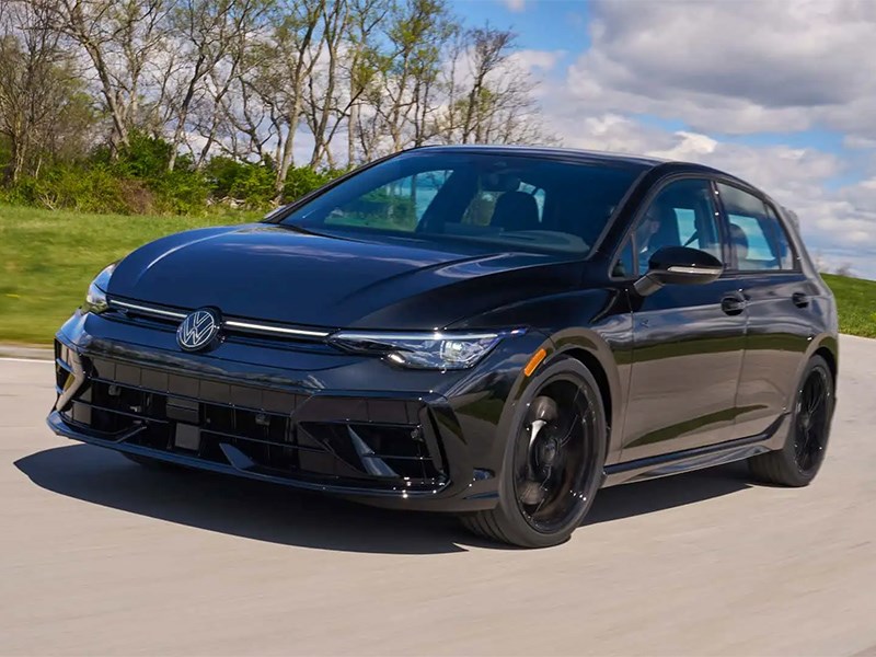 Volkswagen готовит Golf R с мотором от Audi RS3