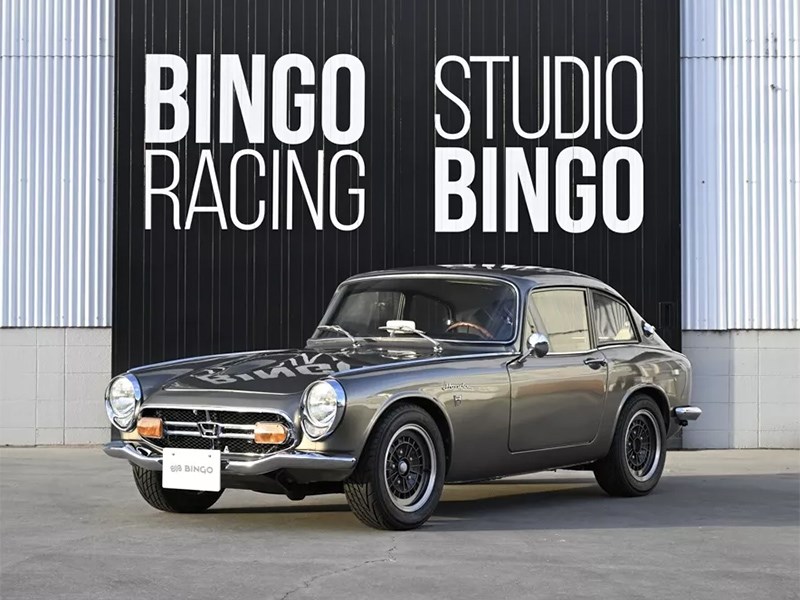 На японском аукционе вскоре появится один из самых необычных спортивных автомобилей в истории Honda