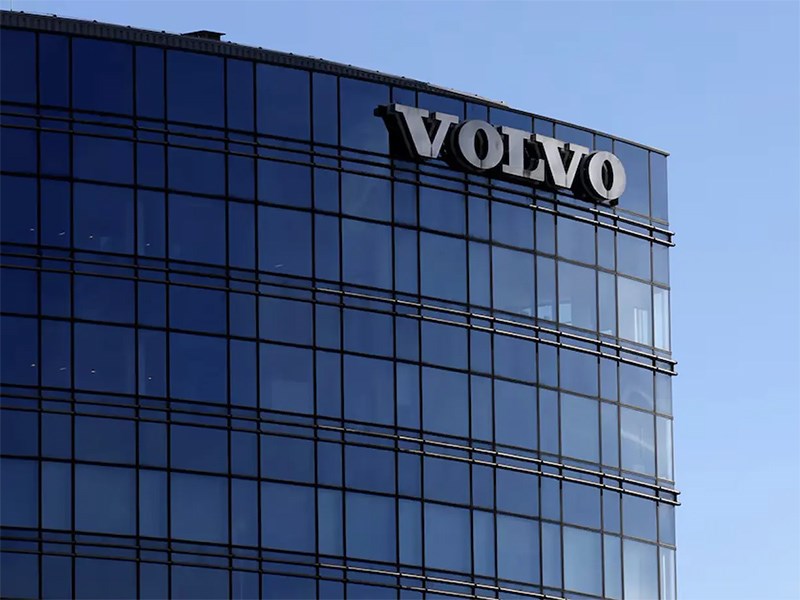 Volvo сократит еще 2 500 рабочих мест после рекордного квартального убытка