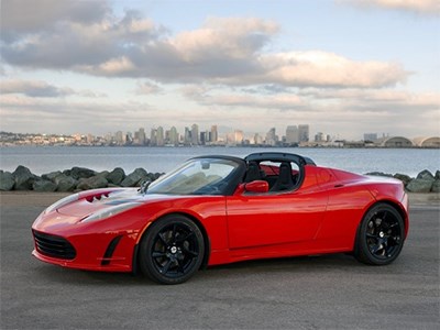 Обновленный споркар Tesla Roadster будет представлен официально уже через неделю