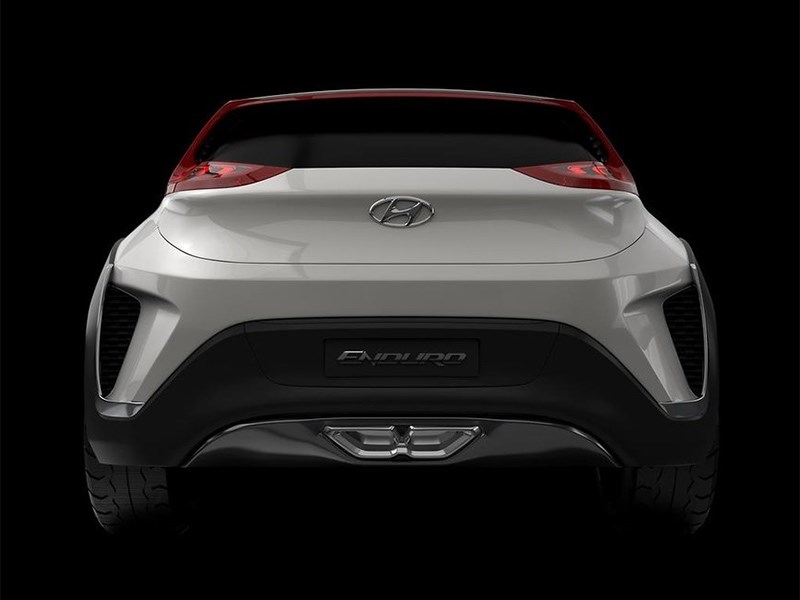 Hyundai Enduro Concept 2015 вид сзади