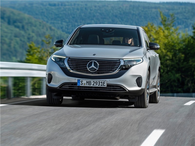Mercedes-Benz EQE SUV получит заряженную версию
