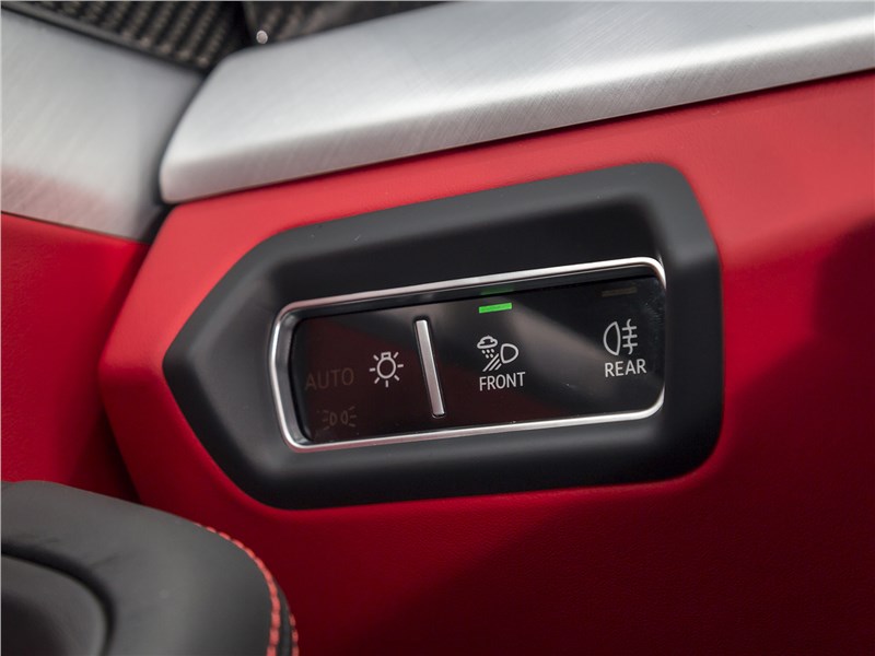 Lamborghini Urus 2019 сенсорные кнопки