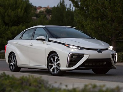 В Японии стартовало серийное производство водородного седана Toyota Mirai