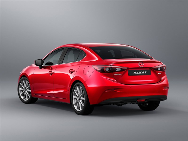 Mazda 3 sedan 2017 вид сзади