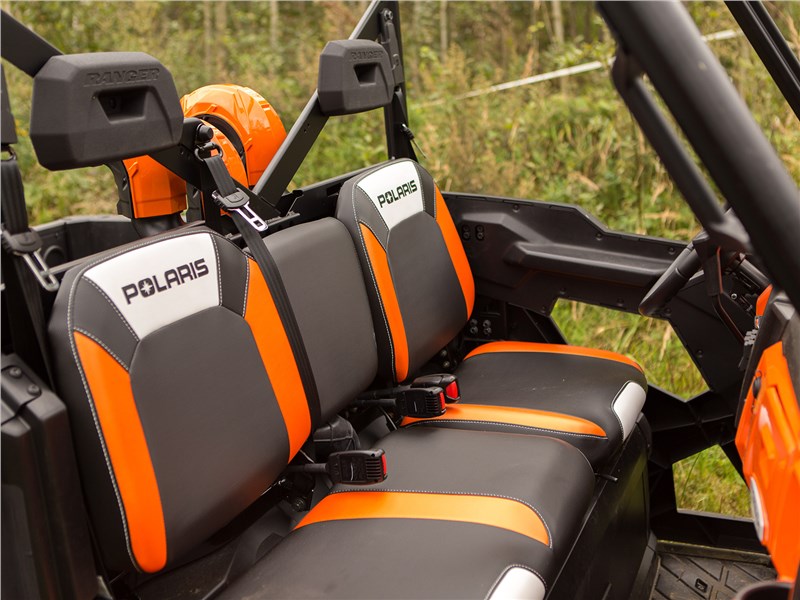 Polaris Ranger XP 900 EPS High Lifter Edition передние кресла