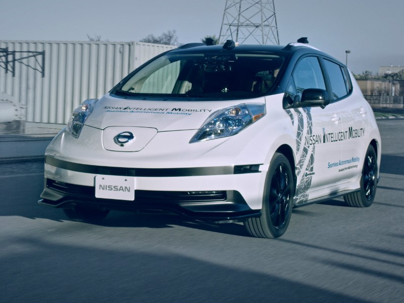 Nissan добавит «второго пилота» своим автономным автомобилям