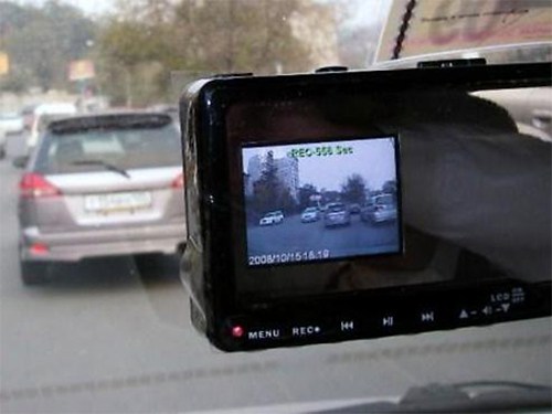 На общественный транспорт установят видеорегистраторы