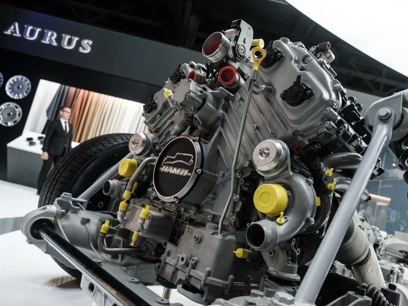 Двигатели автомобилей Aurus пойдут в авиацию 