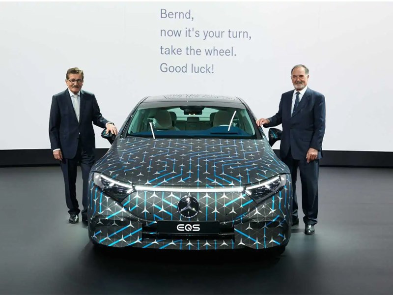 В Mercedes увеличили запас хода у EQS