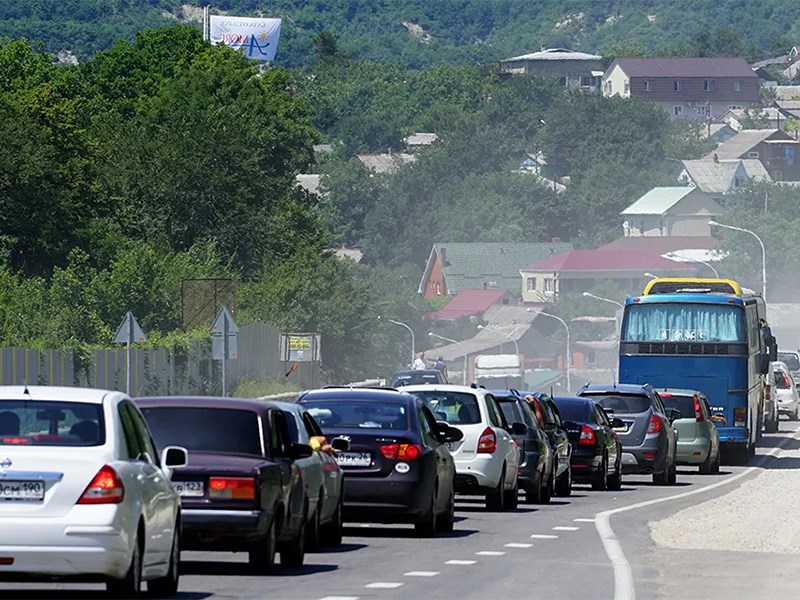 Краснодарский край хочет ограничить въезд машин других регионов