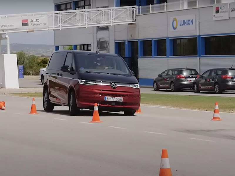 Volkswagen Multivan не прошел лосиный тест