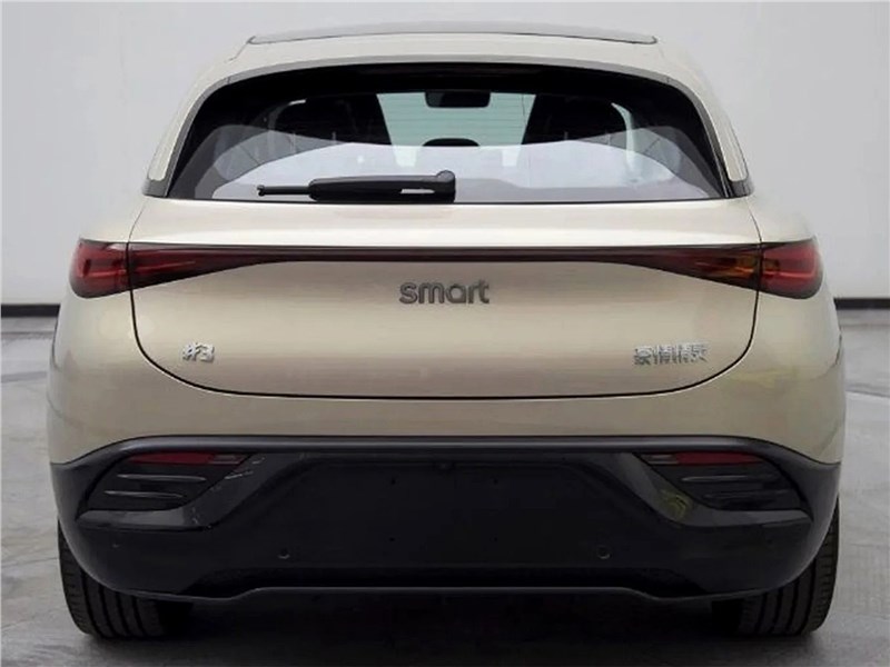 Smart 3 (2023) вид сзади