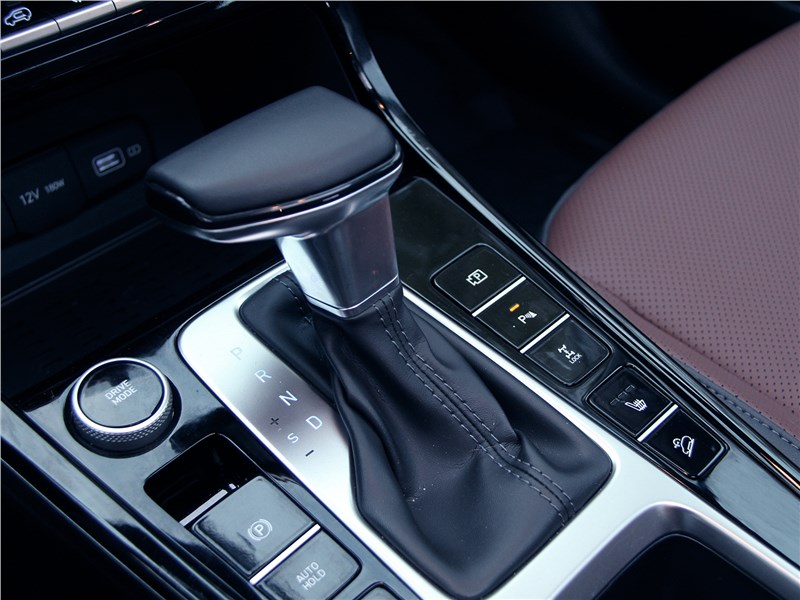 Solaris HC (2022) АКПП