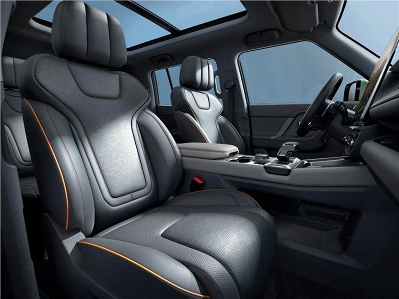 Jetour T1 (2025) передние кресла