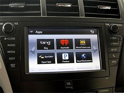 Автомобили Toyota не будут оснащаться операционной системой Apple CarPlay