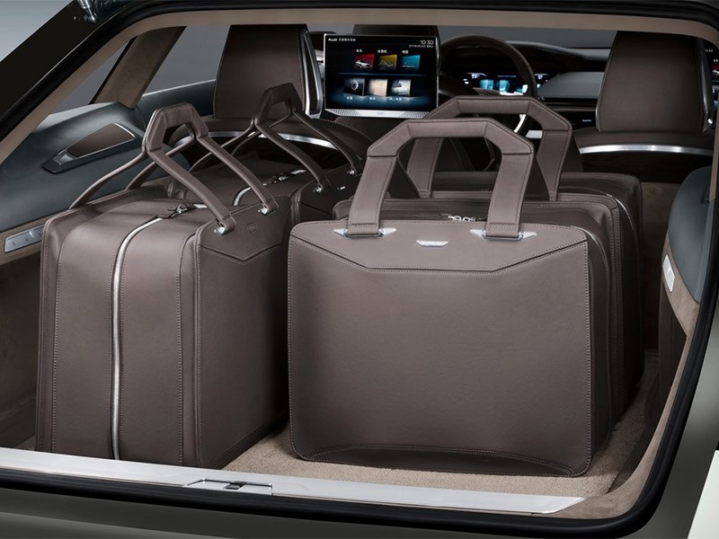 Audi Prologue Allroad Concept 2015 багажное отделение