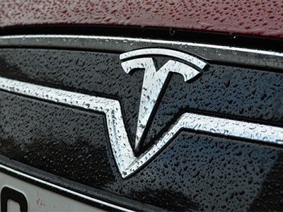 Tesla Motors покажет Model 3 весной 2016 года