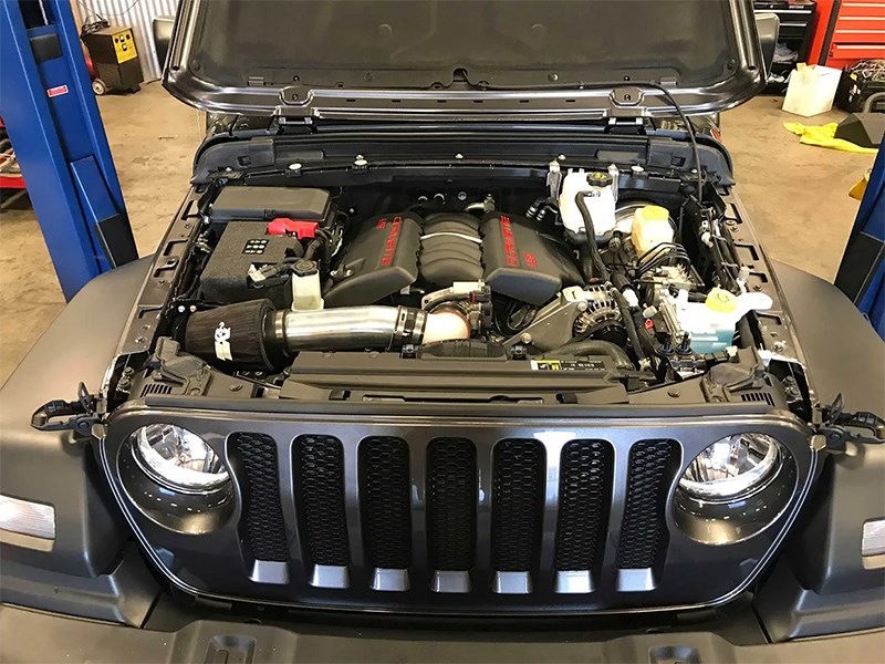 Jeep откажется от моторов V8