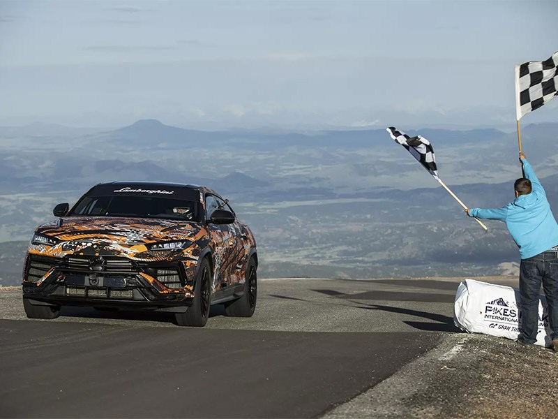 Lamborghini Urus установил очередной рекорд в заездах «Пайкс-Пик»