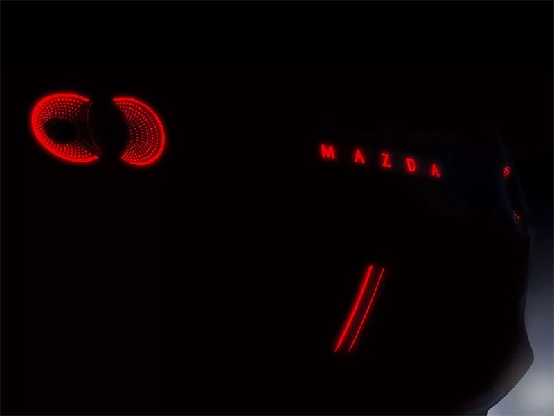Mazda представит новый спорткар в конце октября 