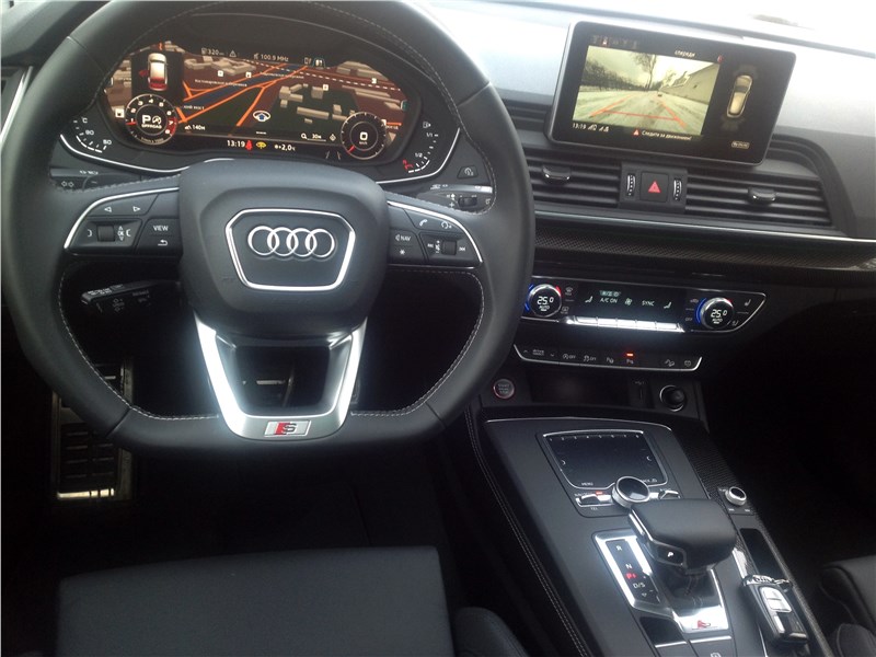 Audi SQ5 3.0 TFSI 2018 салон