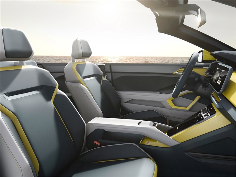 Volkswagen T-Cross Breeze Concept 2016 передние кресла