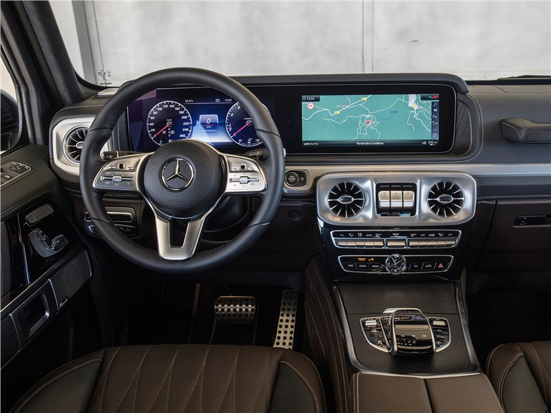 Mercedes-Benz G-Class 2019 салон