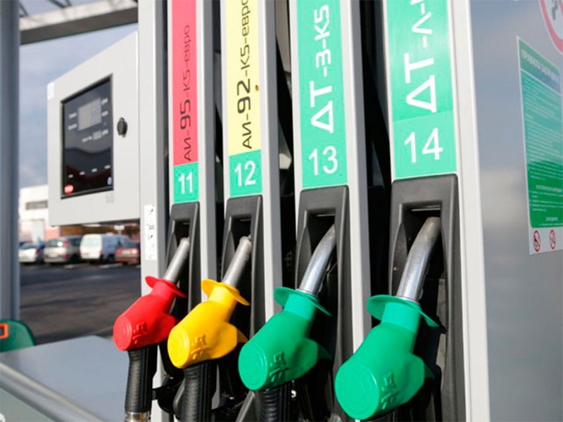 Цены на бензин снизились