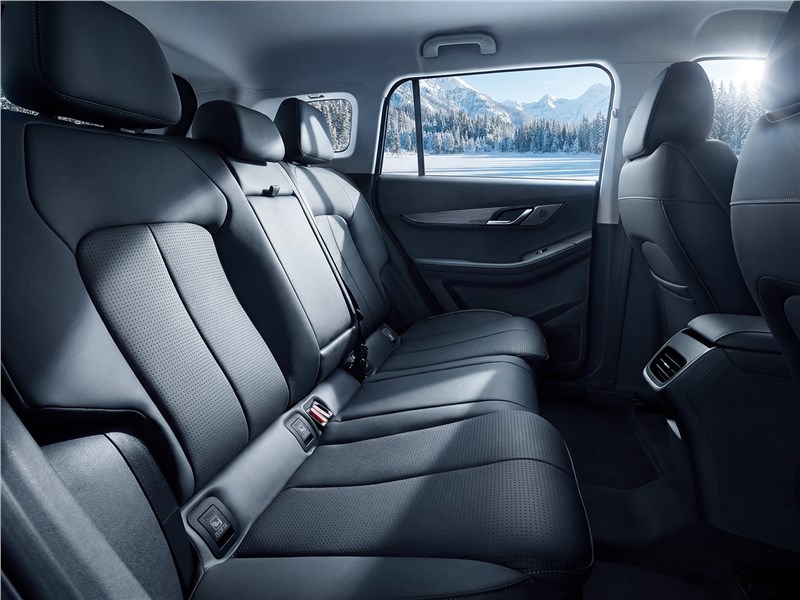 Jaecoo J6 (2026) задний диван
