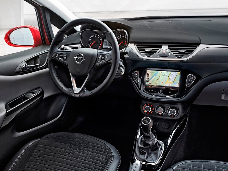Opel Corsa 2015 водительское место