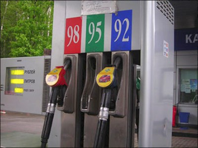 Оптовые цены на топливо в России начали расти