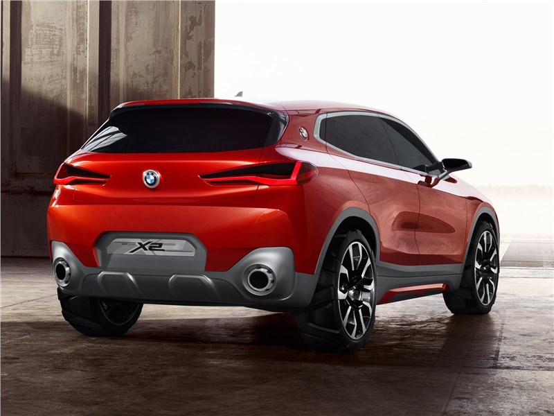 BMW X2 concept 2016 вид сзади