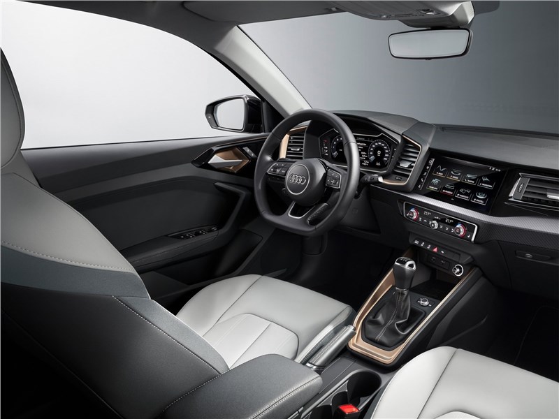 Audi A1 Sportback 2019 салон