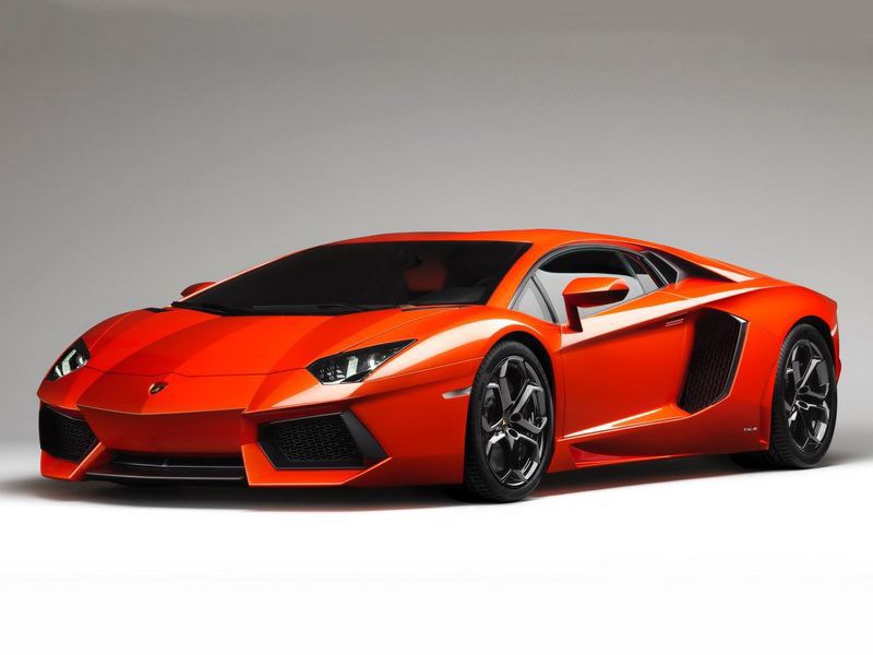 Lamborghini не будет выпускать автомобили с механической трансмиссией