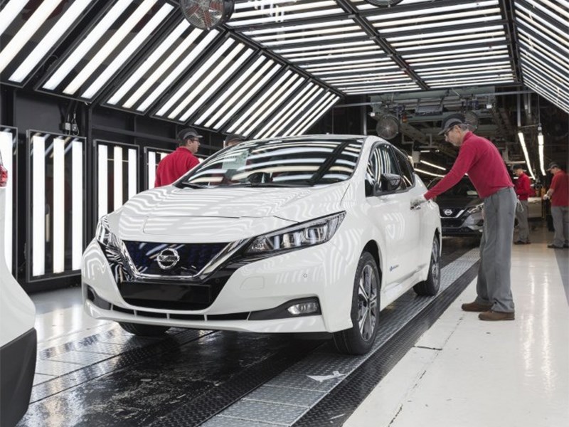 Nissan собирается продать свои европейские заводы