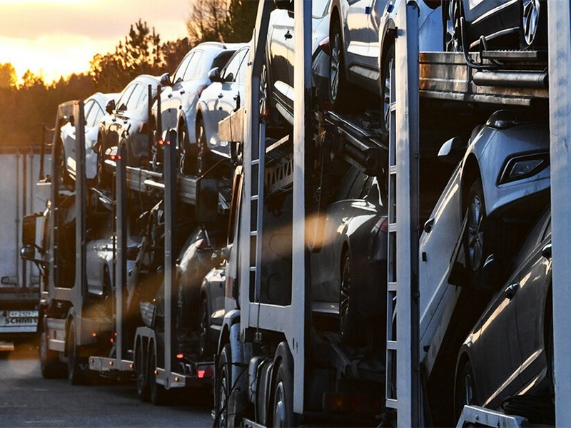  У Верхнего Ларса накопилось около 500 брошенных автомобилей на 100 млн рублей