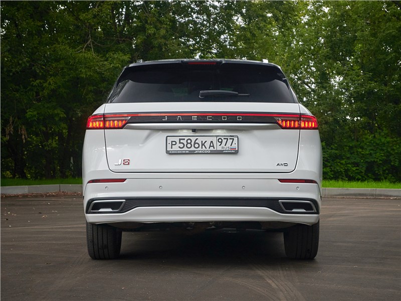 Jaecoo J8 (2024) вид сади