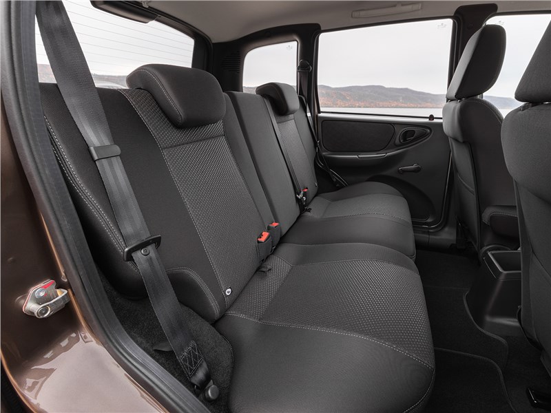 Lada Niva Travel (2025) задний диван