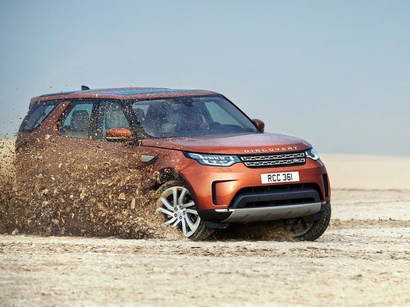 Land Rover начала принимать заказы на новый Discovery от российских клиентов