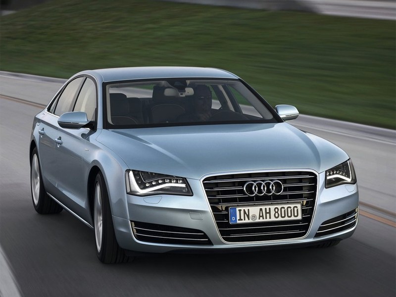 Чиновники будут ездить на Audi A8 отечественного производства?