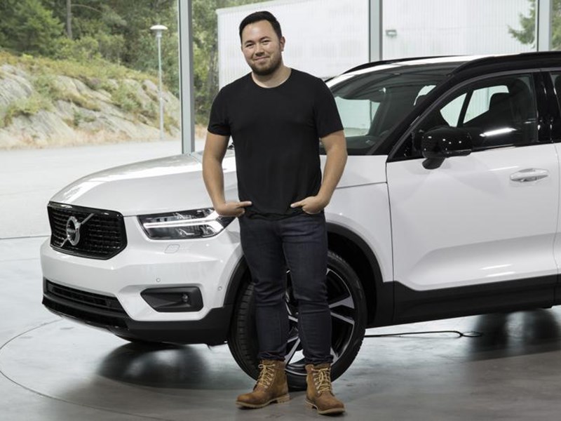 Tesla наняла бывшего дизайнера Volvo