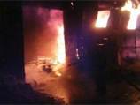 На севере Москвы сгорел автосервис